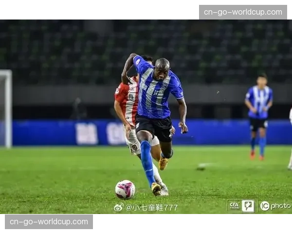 多家土耳其俱乐部对武汉三镇外援戴维森表示兴趣