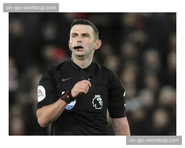 德甲官方公布第28轮裁判名单，名哨茨瓦尔执法法兰克福对阵门兴