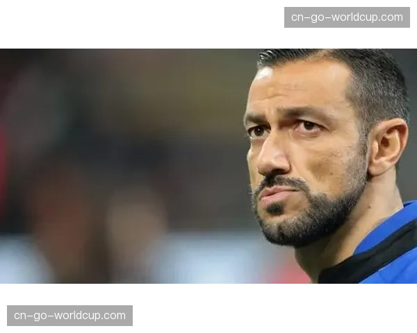 39岁的夸利亚雷拉替补登场,创意甲最年长出场球员新纪录